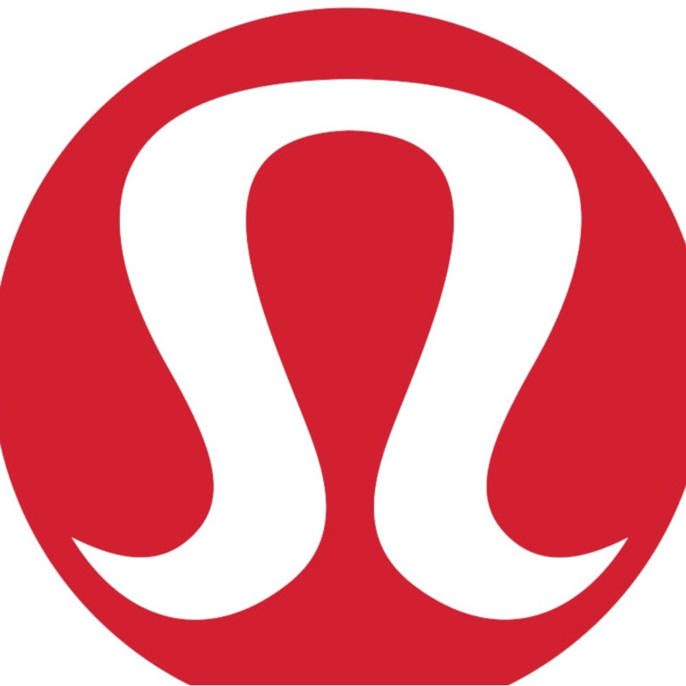 NWT LULULEMON BLITZ! 11:45 AM EST $5-$10 STARTS WITH 40+Viewers GIVEAWAYS😃❤️😁